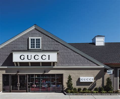 gucci outlet buffalo|gucci outlet woodbury new york.